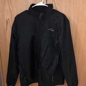 Eddie Bauer Men’s Small Rain Jacket